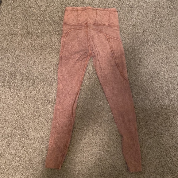Lululemon leggings - Picture 2 of 4
